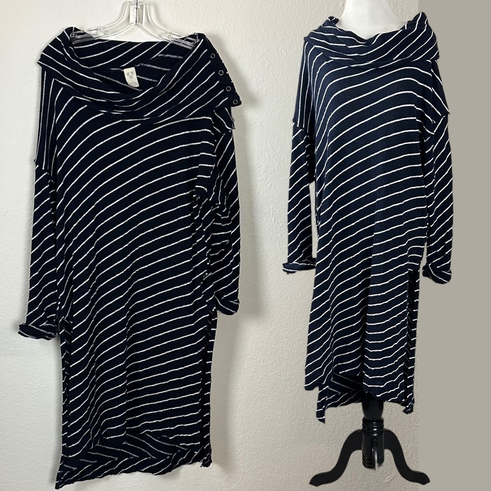 Free People LagenLook Gotta Have It Cowl Neck Oversized Raw Hem Tunic Top Small